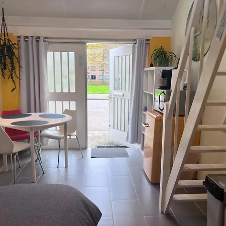 Tiny Apartment In Cute Village Very Close To Amsterdam Weesp Exterior photo